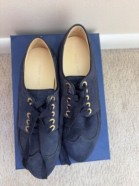 Sarah flint wanderlust Oxford in navy crosta
